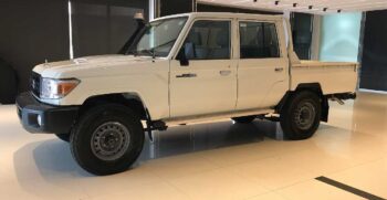 Land Cruiser 70 Truck 8