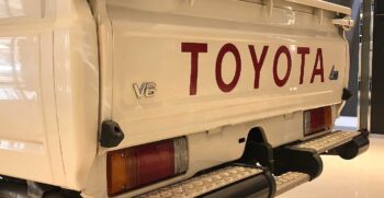 Land Cruiser 70 Truck Back View
