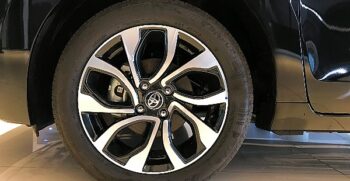 Toyota Starlet option 3 with alloy Rim Tyre